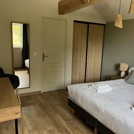 펜션 Les Carassonnes *